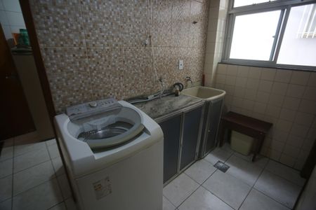 Apartamento à venda com 120m², 3 quartos e 1 vagaÁrea de serviço