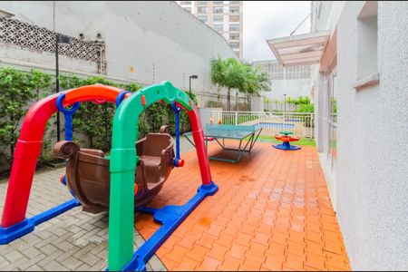 Apartamento à venda com 37m², 2 quartos e sem vaga Apartamento à venda com 37m², 2 quartos e sem vagaÁrea comum - Playground