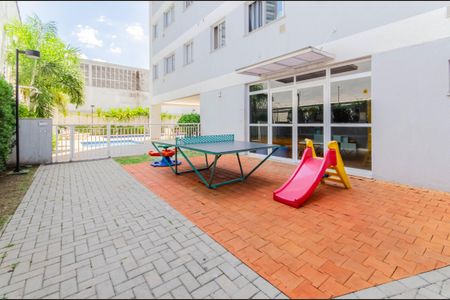 Apartamento à venda com 37m², 2 quartos e sem vaga Apartamento à venda com 37m², 2 quartos e sem vagaÁrea comum - Playground