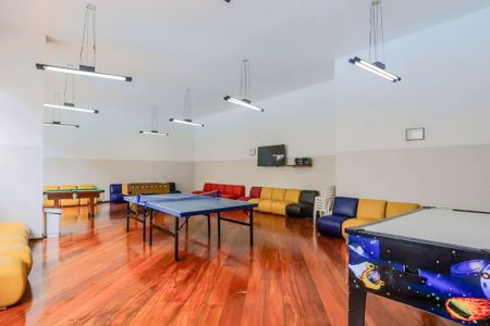 Apartamento à venda com 37m², 2 quartos e sem vaga Apartamento à venda com 37m², 2 quartos e sem vagaÁrea comum - Salão de Jogos