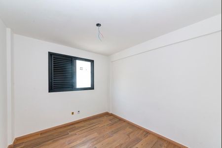 Apartamento à venda com 165m², 3 quartos e 2 vagasQuarto 2