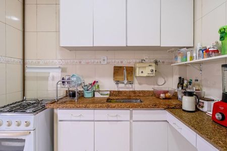 Foto 10 de apartamento à venda com 2 quartos, 68m² em Ipiranga, Belo Horizonte