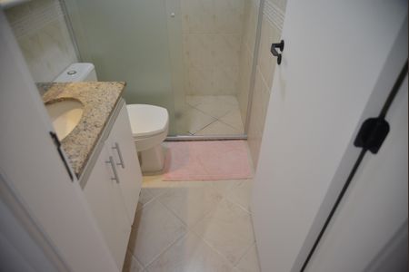 Apartamento à venda com 141m², 3 quartos e 5 vagasBanheiro Social