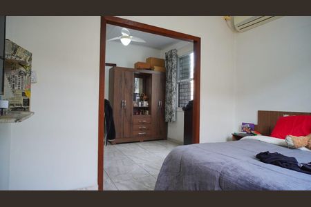Casa à venda com 200m², 2 quartos e 10 vagasQuarto 1