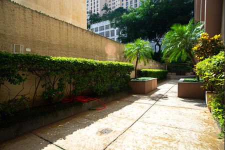 Apartamento à venda com 71m², 1 quarto e 1 vaga Apartamento à venda com 71m², 1 quarto e 1 vagaÁrea comum - Jardim