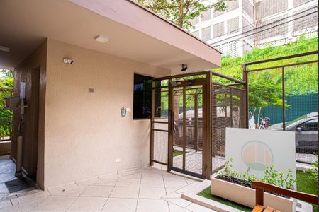 Apartamento à venda com 71m², 1 quarto e 1 vaga Apartamento à venda com 71m², 1 quarto e 1 vagaÁrea comum - Entrada do Condomínio