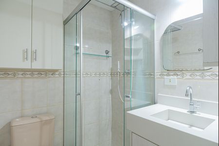 Banheiro de apartamento à venda com 1 quarto, 71m² em Bela Vista, São Paulo