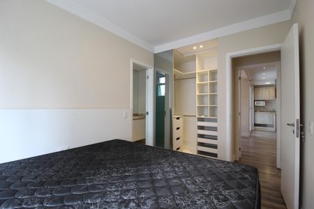 Suíte de apartamento para alugar com 2 quartos, 112m² em Moema, São Paulo