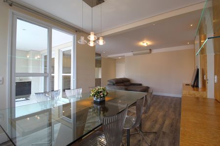 Sala de apartamento para alugar com 2 quartos, 112m² em Moema, São Paulo