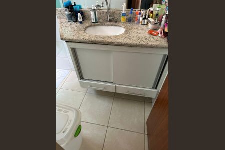 Apartamento à venda com 80m², 3 quartos e 1 vagaFoto 03