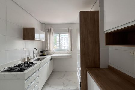 Apartamento para alugar com 70m², 2 quartos e 1 vaga Apartamento para alugar com 70m², 2 quartos e 1 vagaCozinha