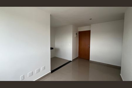 Sala de apartamento para alugar com 2 quartos, 50m² em Vila Satúrnia, Campinas
