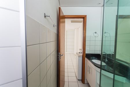 Apartamento à venda com 52m², 1 quarto e sem vaga Apartamento à venda com 52m², 1 quarto e sem vagaBanheiro Social