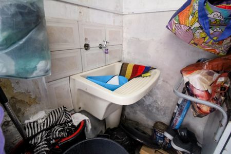 Casa à venda com 100m², 3 quartos e sem vagaÁrea de Serviço