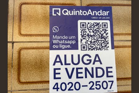 Casa à venda com 100m², 3 quartos e sem vagaFachada - Plaquinha instalada 