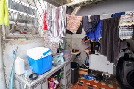 Casa à venda com 100m², 3 quartos e sem vagaÁrea de Serviço