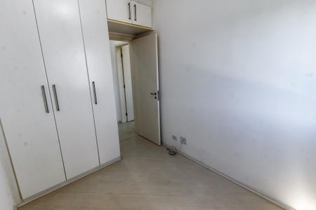 Apartamento para alugar com 64m², 3 quartos e 1 vaga Apartamento para alugar com 64m², 3 quartos e 1 vagaQuarto