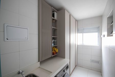 Apartamento à venda com 64m², 3 quartos e 1 vaga Apartamento à venda com 64m², 3 quartos e 1 vagaÁrea de Serviço