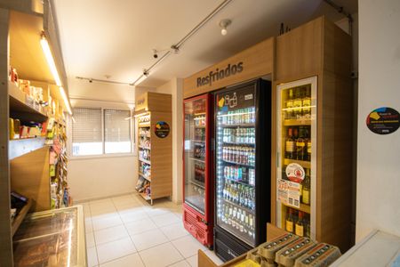 Apartamento à venda com 64m², 3 quartos e 1 vaga Apartamento à venda com 64m², 3 quartos e 1 vagaMercadinho