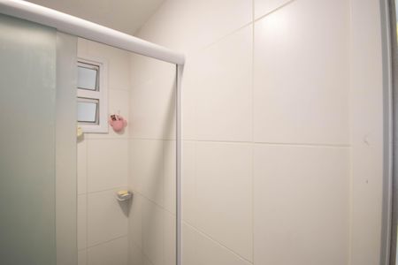 Apartamento à venda com 64m², 3 quartos e 1 vaga Apartamento à venda com 64m², 3 quartos e 1 vagaBanheiro da Suíte