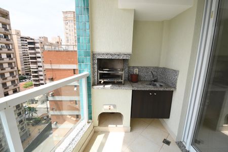 Sacada de apartamento à venda com 3 quartos, 107m² em Cambuí, Campinas