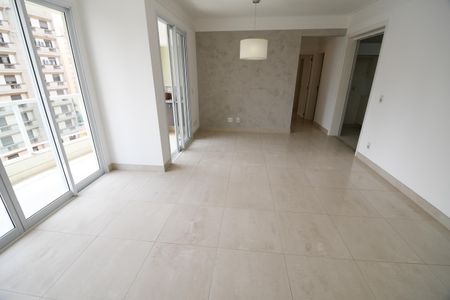 Sala de apartamento à venda com 3 quartos, 107m² em Cambuí, Campinas