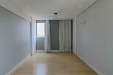 Suite de apartamento para alugar com 2 quartos, 78m² em Jardim Esmeralda, São Paulo