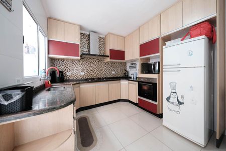 Casa à venda com 120m², 2 quartos e 2 vagasCozinha