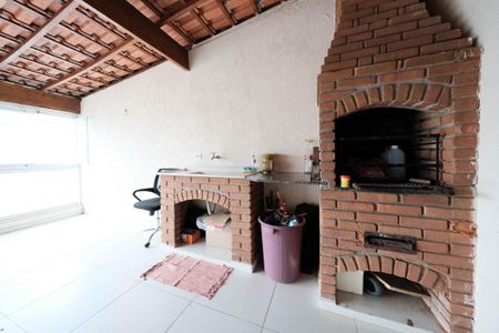 Casa à venda com 120m², 2 quartos e 2 vagasVaranda