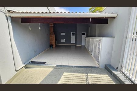 Casa de condomínio à venda com 65m², 2 quartos e 1 vaga Casa de condomínio à venda com 65m², 2 quartos e 1 vagaÁrea comum