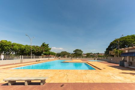 Apartamento à venda com 56m², 2 quartos e 1 vaga Apartamento à venda com 56m², 2 quartos e 1 vagaÁrea comum - Piscina