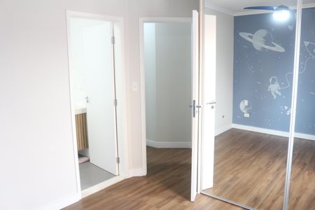 Casa à venda com 250m², 4 quartos e 4 vagasSuíte 3