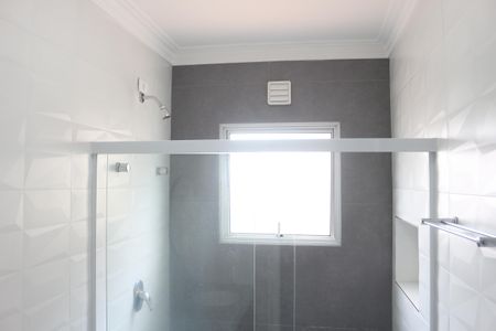 Casa à venda com 250m², 4 quartos e 4 vagasBanheiro da Suíte 1