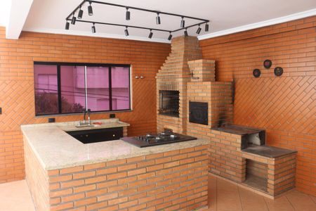 Casa à venda com 250m², 4 quartos e 4 vagasQuintal