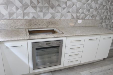 Casa à venda com 250m², 4 quartos e 4 vagasCozinha