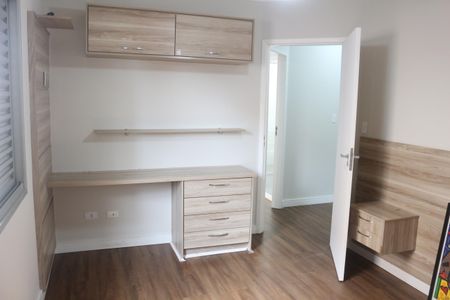 Casa à venda com 250m², 4 quartos e 4 vagasSuíte 2