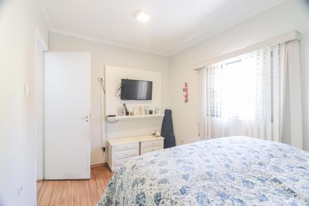 Casa à venda com 250m², 4 quartos e 6 vagas Casa à venda com 250m², 4 quartos e 6 vagasQuarto 3 - Suíte