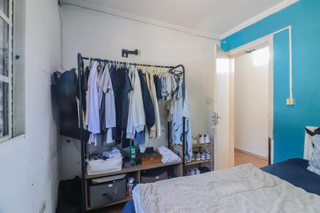 Casa à venda com 250m², 4 quartos e 6 vagas Casa à venda com 250m², 4 quartos e 6 vagasQuarto 2