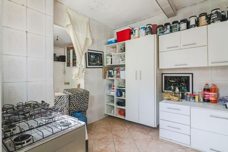 Casa à venda com 250m², 4 quartos e 6 vagas Casa à venda com 250m², 4 quartos e 6 vagasCozinha