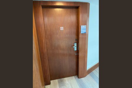 Entrada de apartamento à venda com 1 quarto, 52m² em Barra da Tijuca, Rio de Janeiro