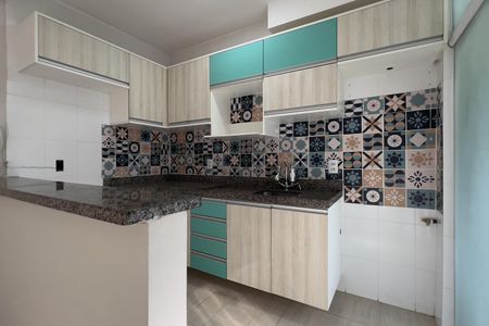 Apartamento para alugar com 47m², 2 quartos e 1 vaga Apartamento para alugar com 47m², 2 quartos e 1 vagaCozinha e Área de Serviço