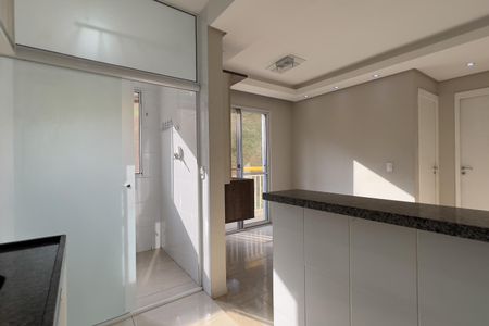 Apartamento para alugar com 47m², 2 quartos e 1 vaga Apartamento para alugar com 47m², 2 quartos e 1 vagaCozinha e Área de Serviço