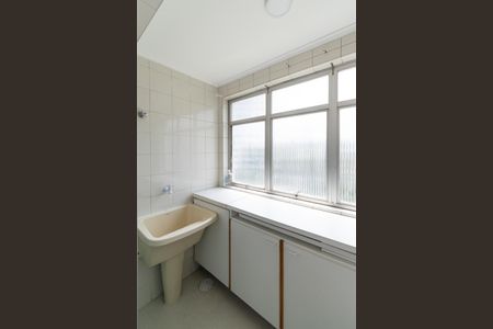 Apartamento para alugar com 67m², 2 quartos e 1 vaga Apartamento para alugar com 67m², 2 quartos e 1 vagaÁrea de Serviço