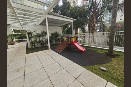 Apartamento à venda com 161m², 3 quartos e 3 vagasÁrea comum - Playground
