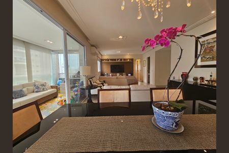 Apartamento à venda com 161m², 3 quartos e 3 vagasSala