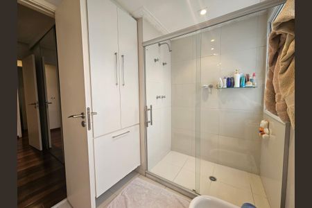 Apartamento à venda com 161m², 3 quartos e 3 vagasBanheiro da Suíte 2