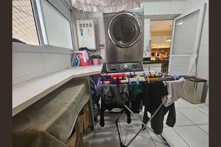 Apartamento à venda com 161m², 3 quartos e 3 vagasÁrea de Serviço