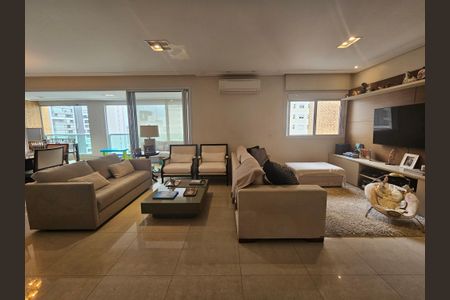 Apartamento à venda com 161m², 3 quartos e 3 vagasSala