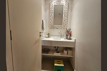 Apartamento à venda com 161m², 3 quartos e 3 vagasLavabo