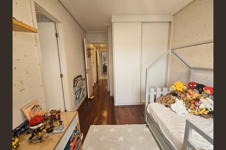 Apartamento à venda com 161m², 3 quartos e 3 vagasSuíte 1